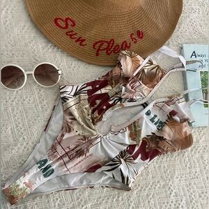 PrettyLittleThing Tropical Print One Piece Swimsuit